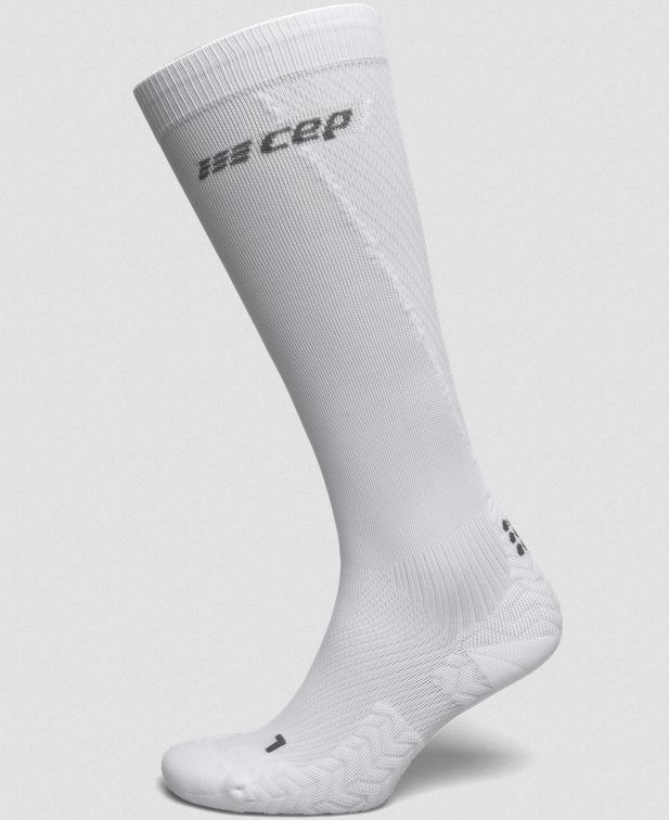 MĘSKIE SKARPETY CEP ULTRALIGHT COMPRESSION SOCKS V3 MEN WHITE ROZMIAR III